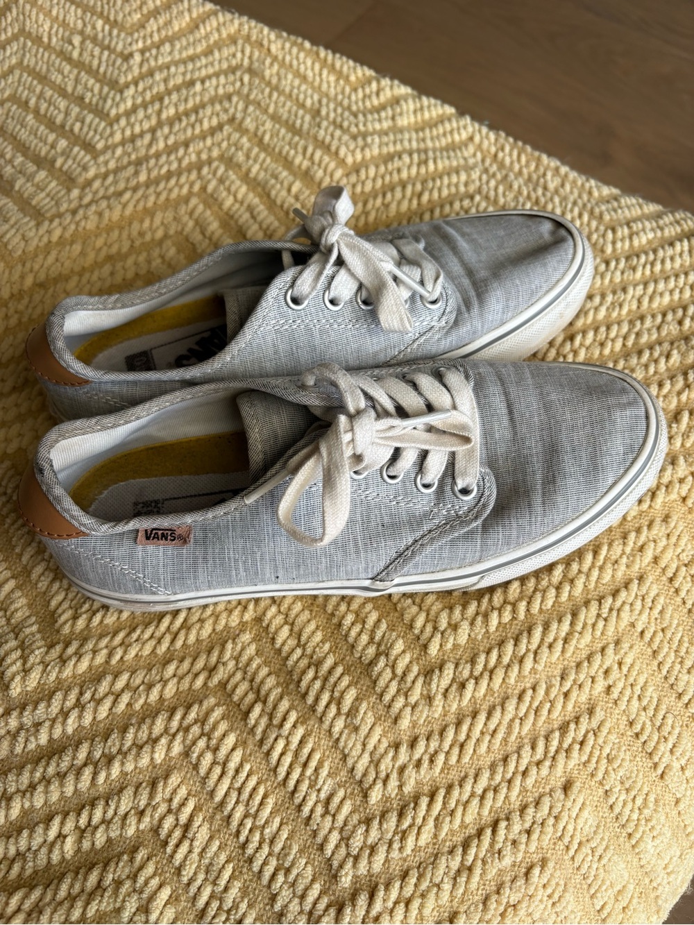 Vans Women’s Gray Canvas Low-Top Sneakers